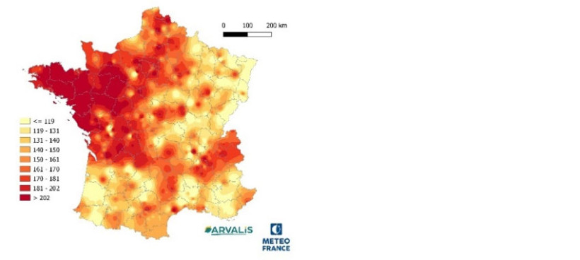 Carte 1 : Ecart à la normale des températures cumulées entre la 15 avril et le 15 septembre  (en °Cj, base 6-30)