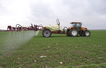 Applications herbicides sur céréales à début tallage en 2024 en Rhône-Alpes