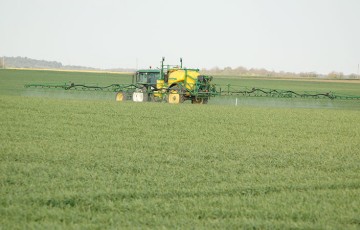 Appliquer les herbicides dans de bonnes conditions climatiques