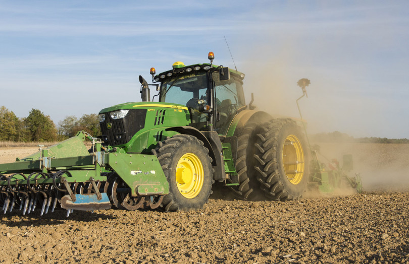 Semis de blé en Champagne-Ardenne