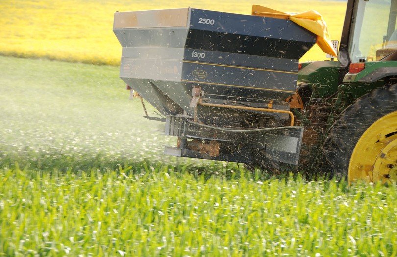 Apport d’azote en fin de montaison des blés au printemps 2023 en Occitanie